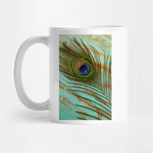 Peacock Feather With Dew Drop Mug